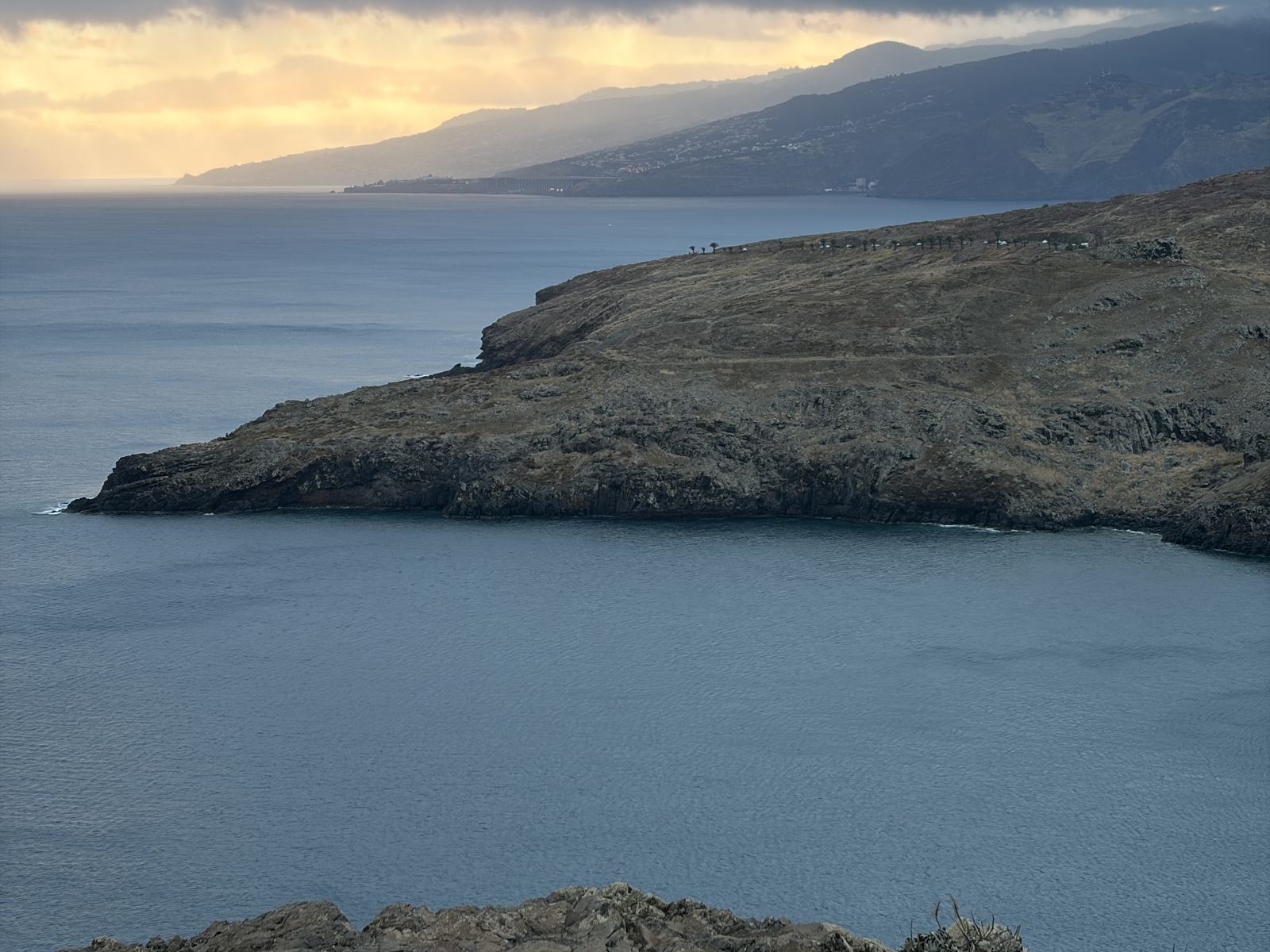 The São Lourenço peninsula at sunset, the east coast running back towards the mountains